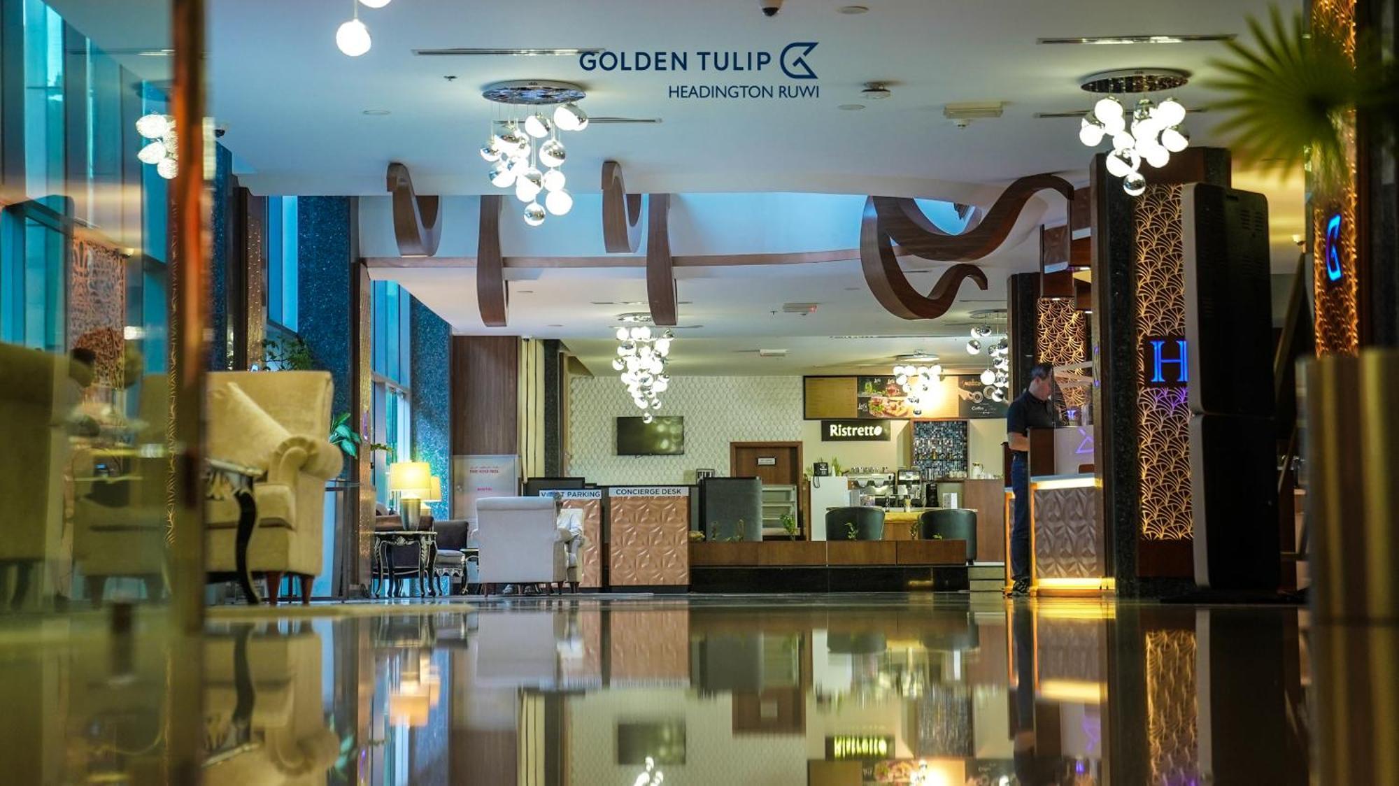 Golden Tulip Headington Hotel Muscat Exterior photo